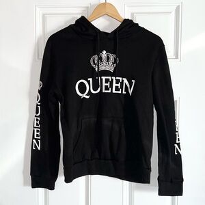Queen Long Sleeve Black Cozy Hoodie